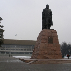 Памятник