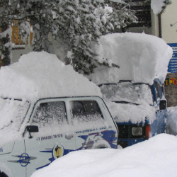 Снежные чизбургеры