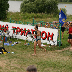 В транзитной зоне, после заплыва