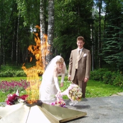 Возложение цветов
