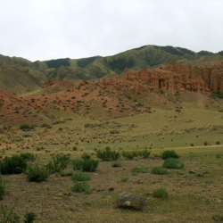Красные скалы и 